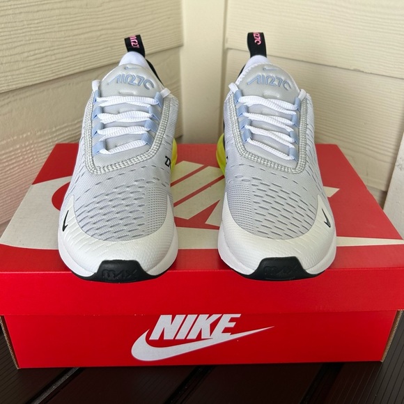 WMNS SIZING - NIKE AIR MAX 270 PURE PLATINUM VOLT W - Picture 2 of 5